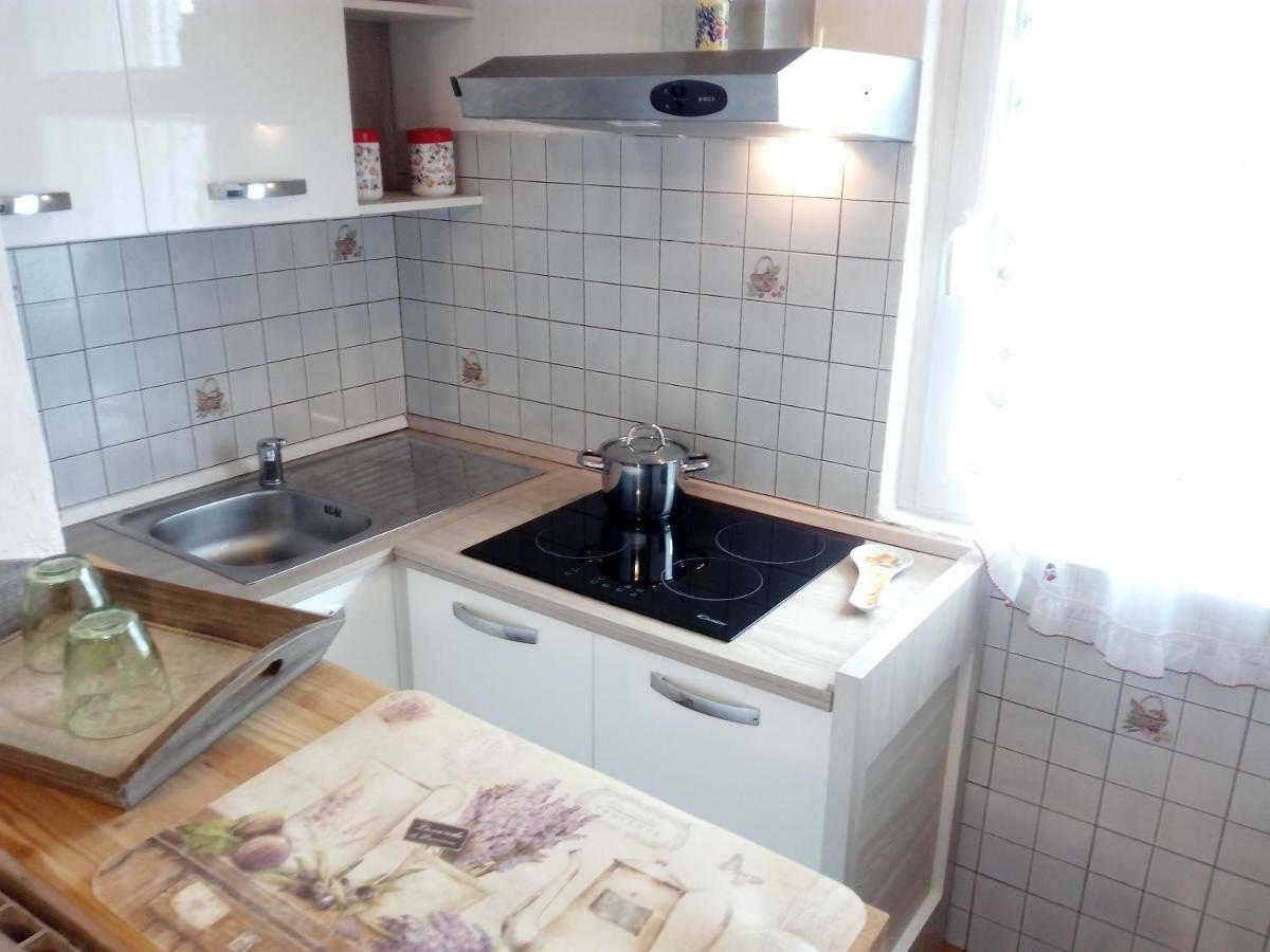 Como Ricky Apartment Cavallasca Eksteriør billede